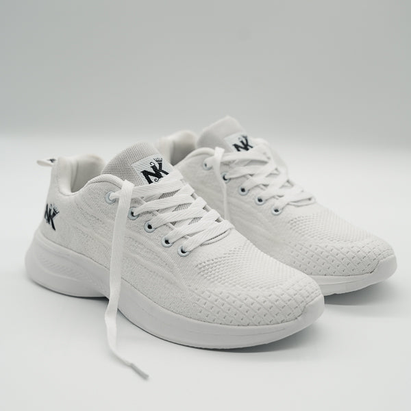 NK Fashion Runner Sneakers