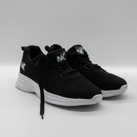 NK Fashion Runner Sneakers
